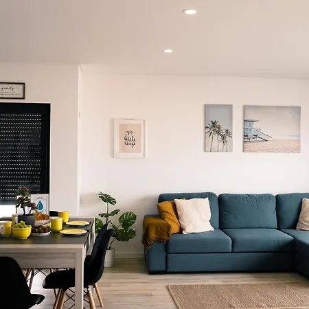 Swordfish Sea View 페니케