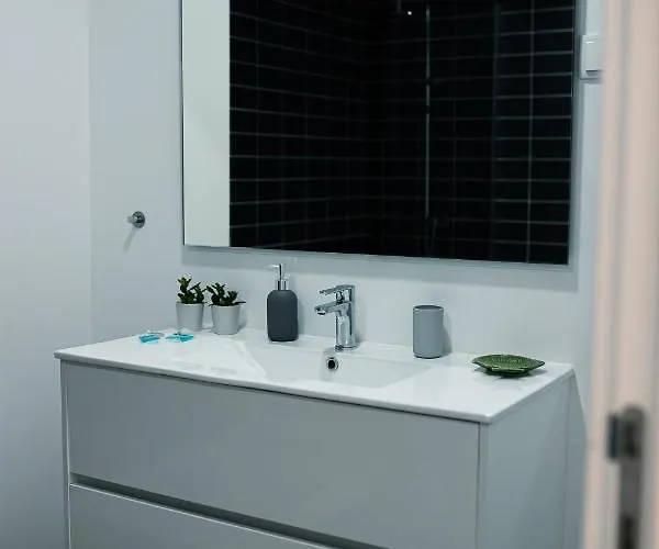 Swordfish Sea View Apartmán *